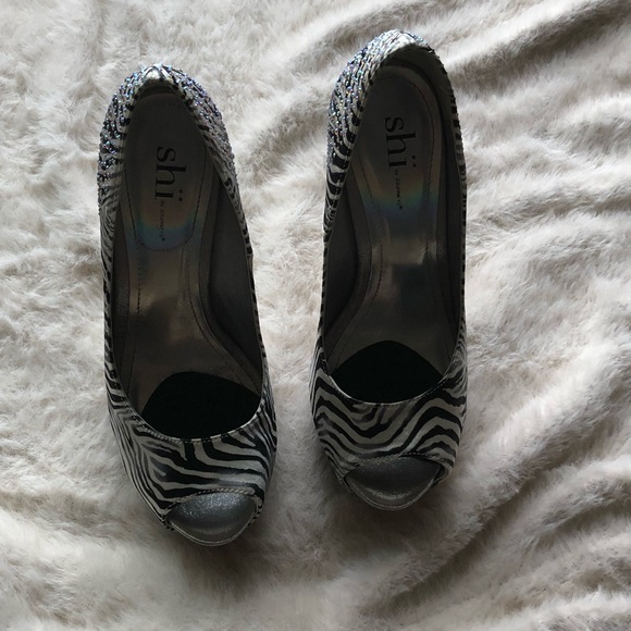 Shi by journeys Heels - Picture 2 of 5